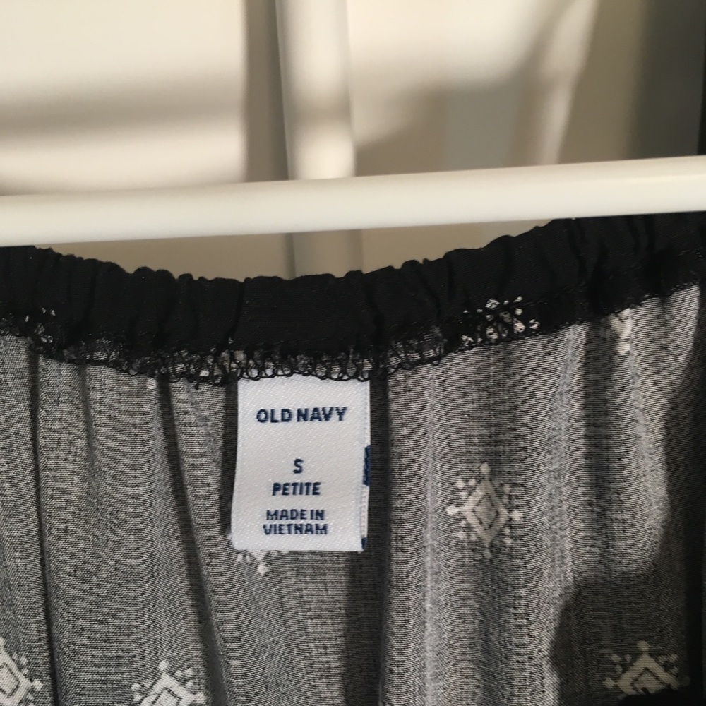 DONTATED~Old Navy Rompers - 3 for $20. Never Worn! - Picture 2 of 6